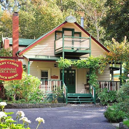 オリンダ Mary Cards Coach House Bed & Breakfast エクステリア 写真
