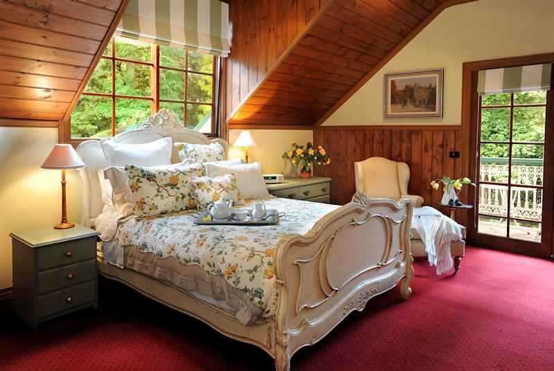 オリンダ Mary Cards Coach House Bed & Breakfast 部屋 写真